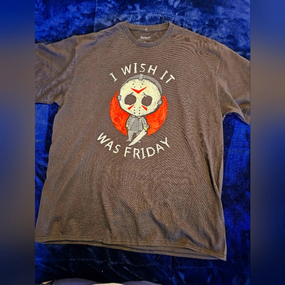 Graphic tshirt XL